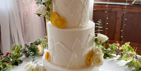 the ravenswood wedding cake