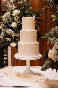 hollie and ollie pearl wedding cake pelham house lewes