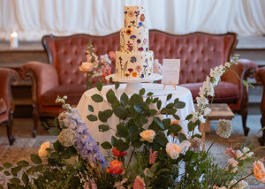 wedding cake meadow pressed flower east sussex wedding cake maker