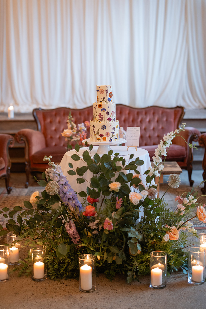 wedding cake meadow pressed flower east sussex wedding cake maker