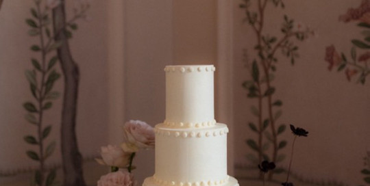 simple chic wedding cake the george in rye